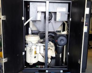 Ingersoll Rand Nirvana N75 Screw Compressor